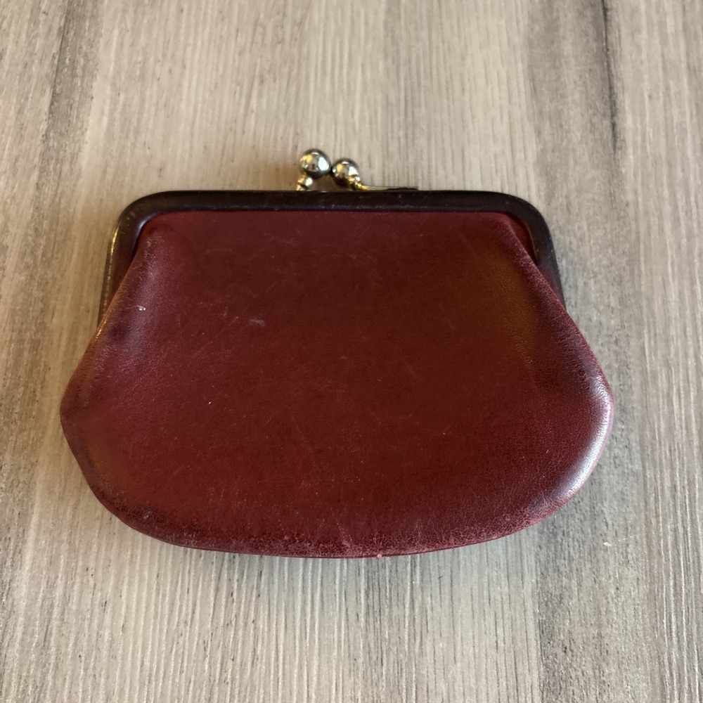 Vintage Coach Double Kisslock Coin Purse Red Leather Change Wallet 0725